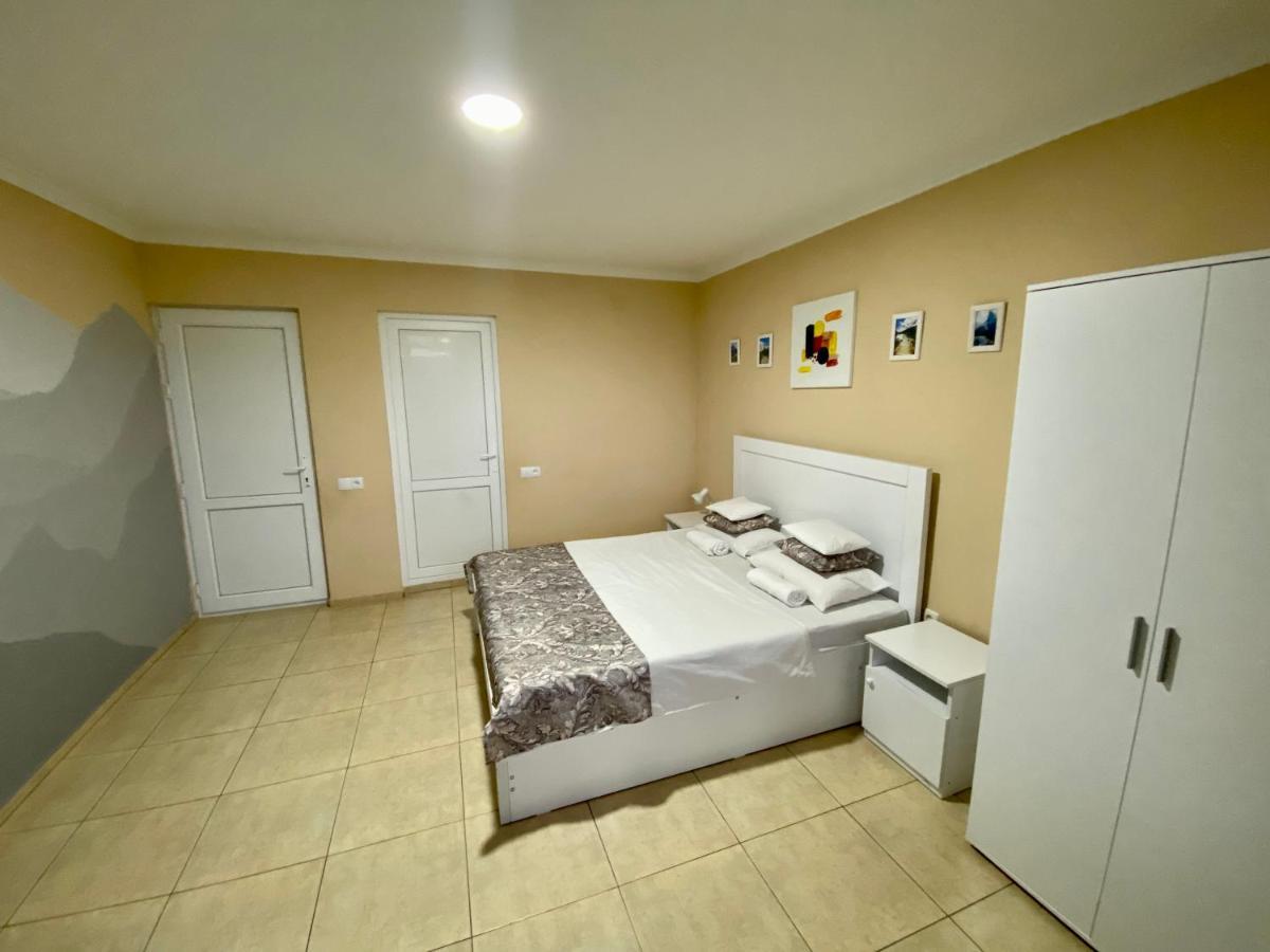 Aloft House Ξενοδοχείο Κουτάισι Εξωτερικό φωτογραφία