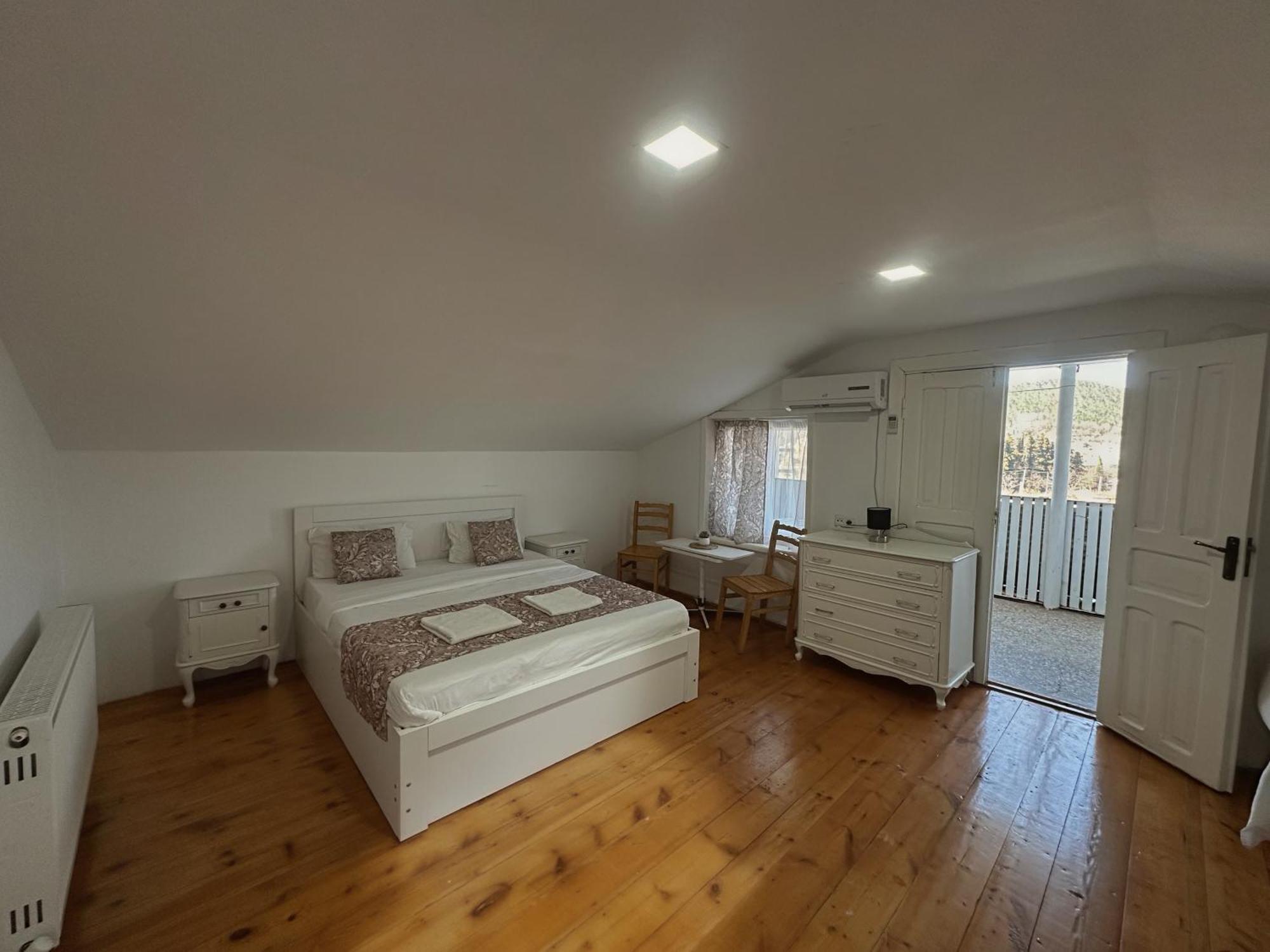 Aloft House Ξενοδοχείο Κουτάισι Εξωτερικό φωτογραφία