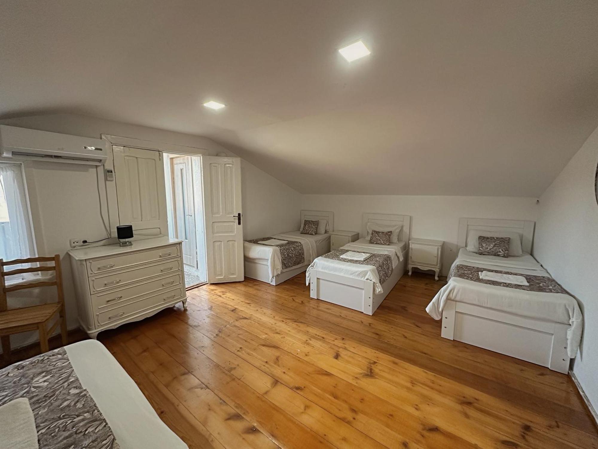 Aloft House Ξενοδοχείο Κουτάισι Εξωτερικό φωτογραφία